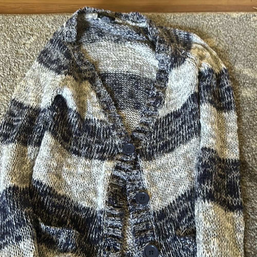 Rue 21 sweater